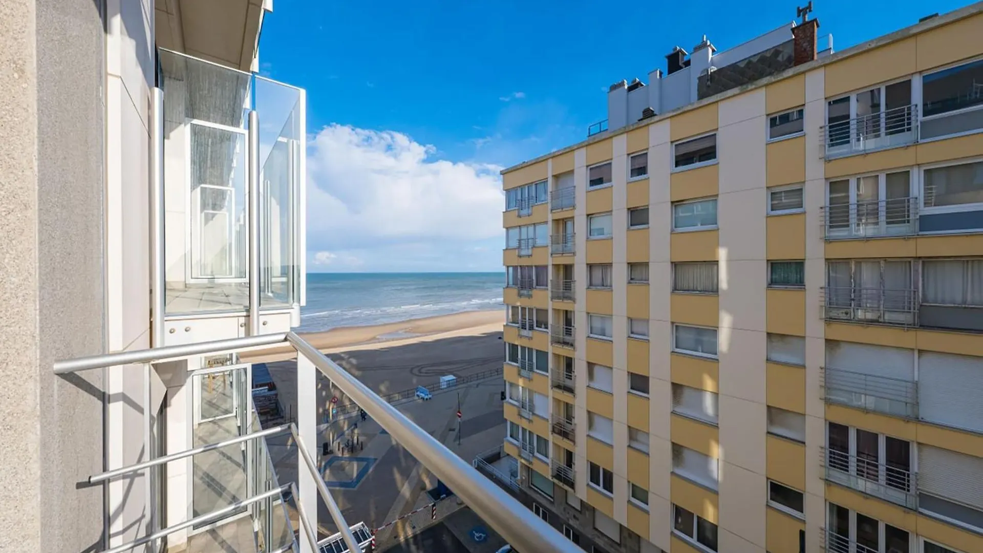 Apartment With A Nice Terrace Middelkerke