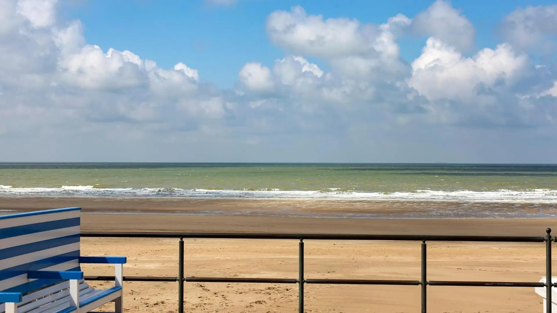 Apartment With A Nice Terrace Middelkerke