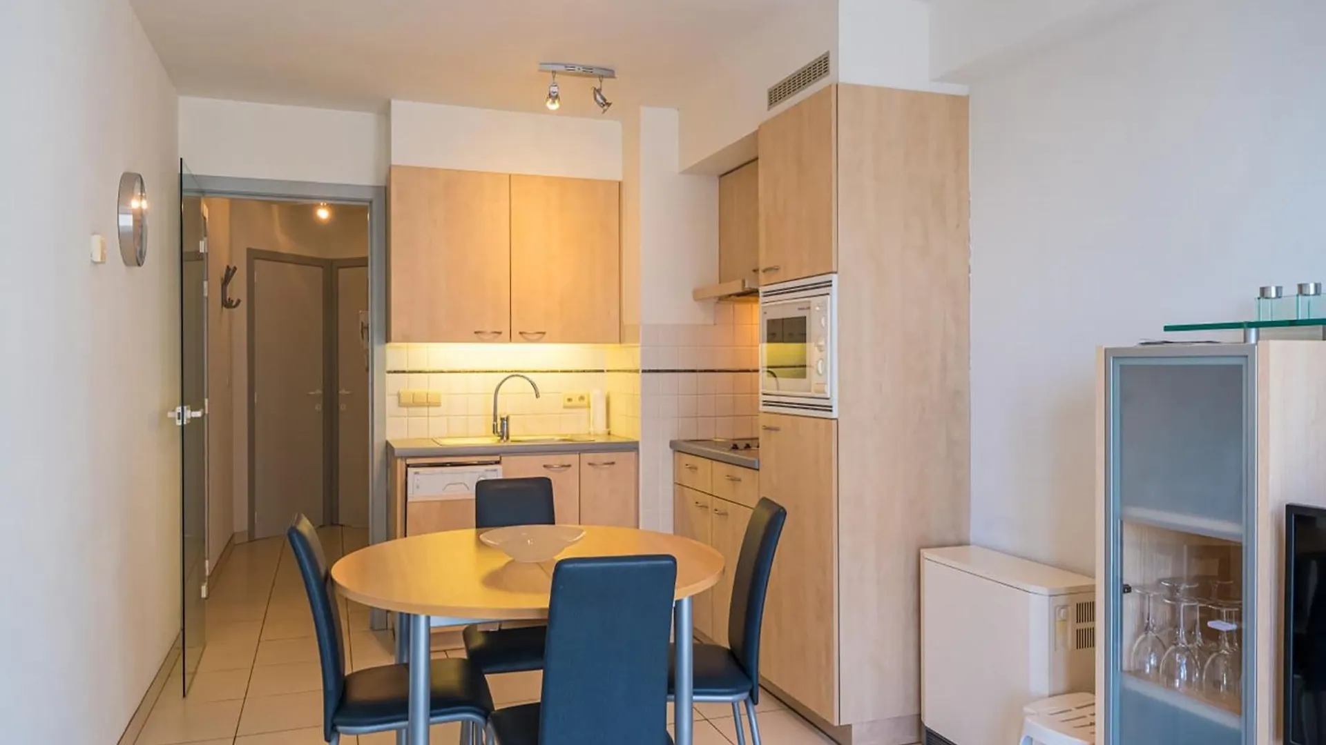 Apartment With A Nice Terrace Middelkerke